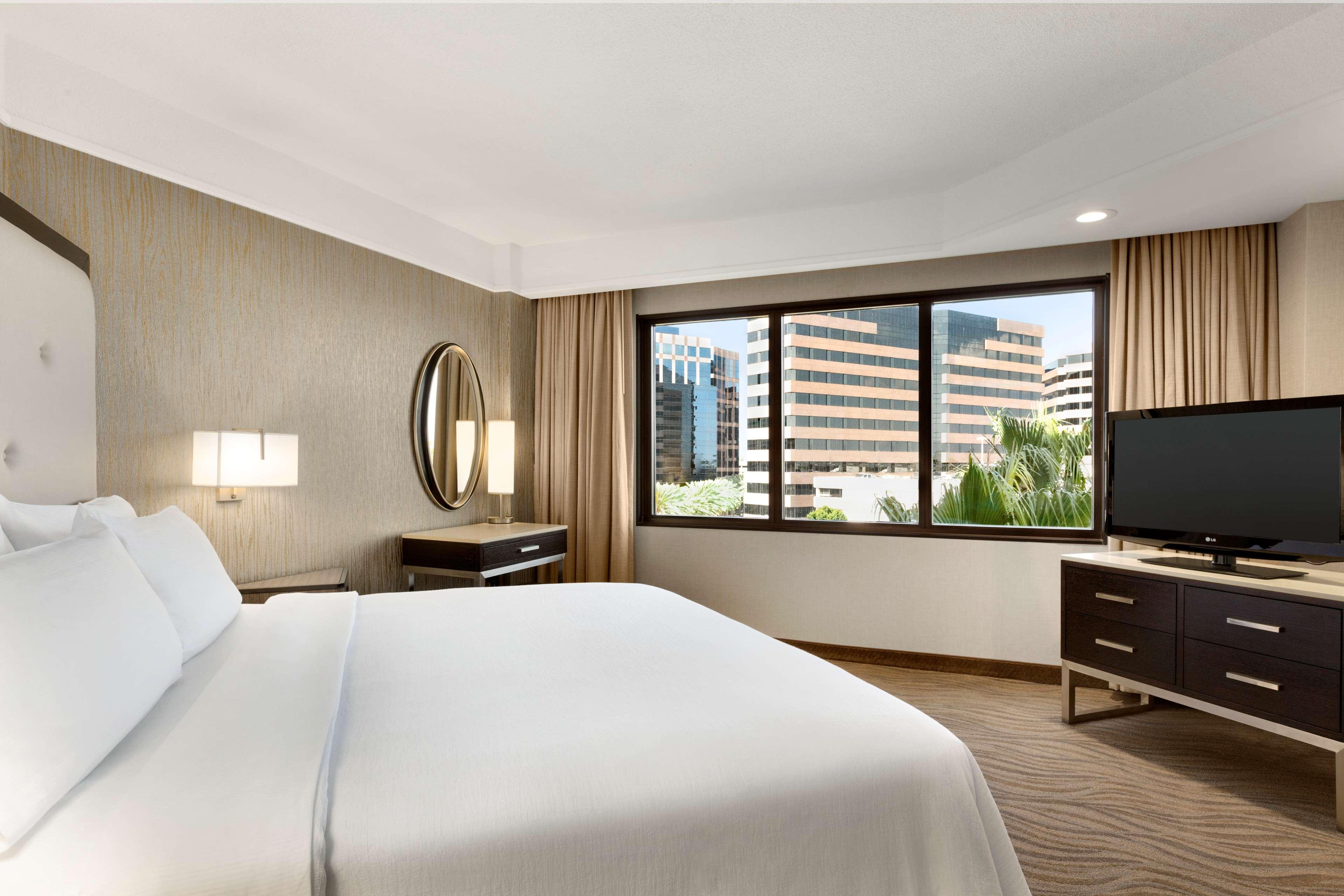 Embassy Suites By Hilton Irvine Orange County Airport Extérieur photo