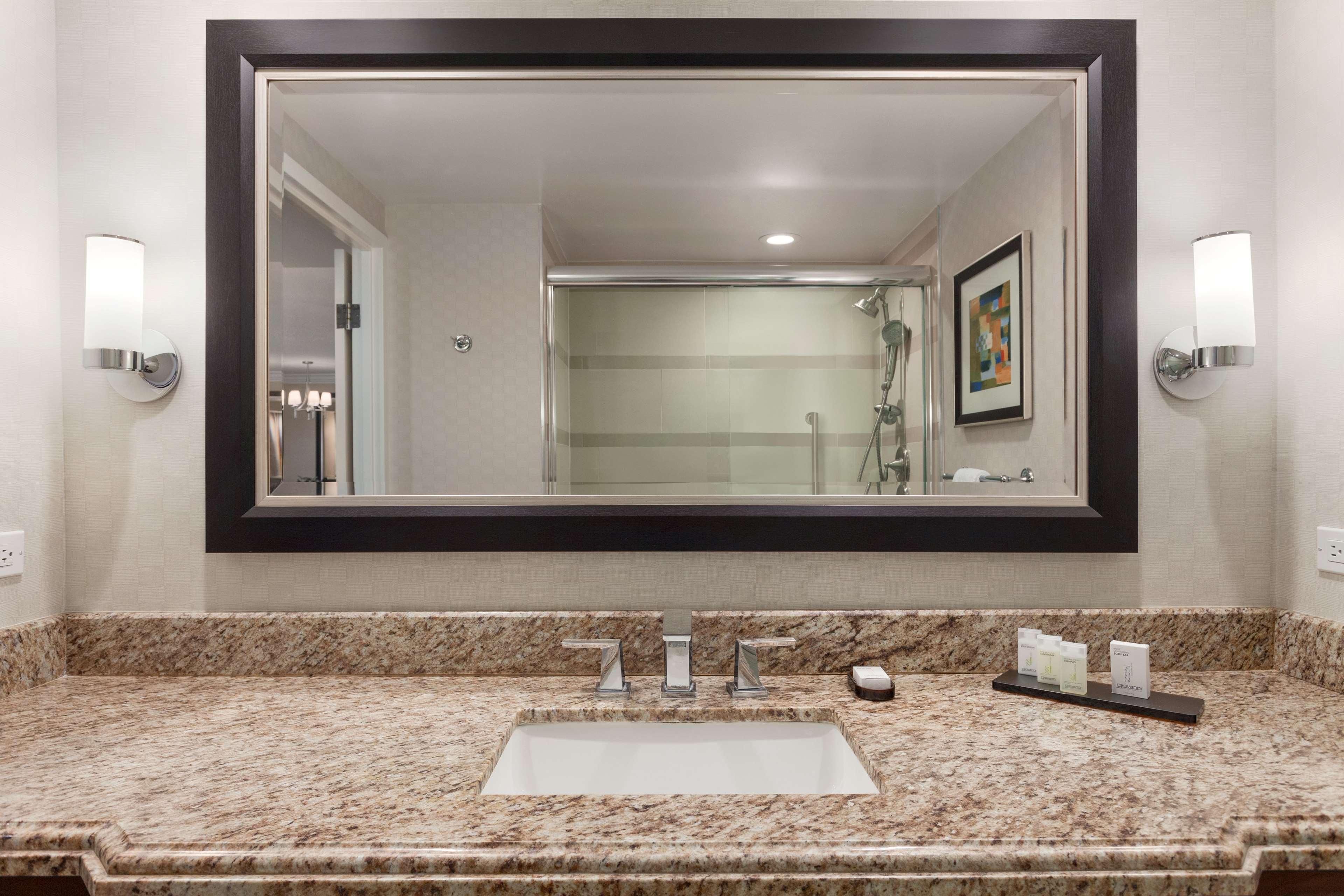 Embassy Suites By Hilton Irvine Orange County Airport Extérieur photo