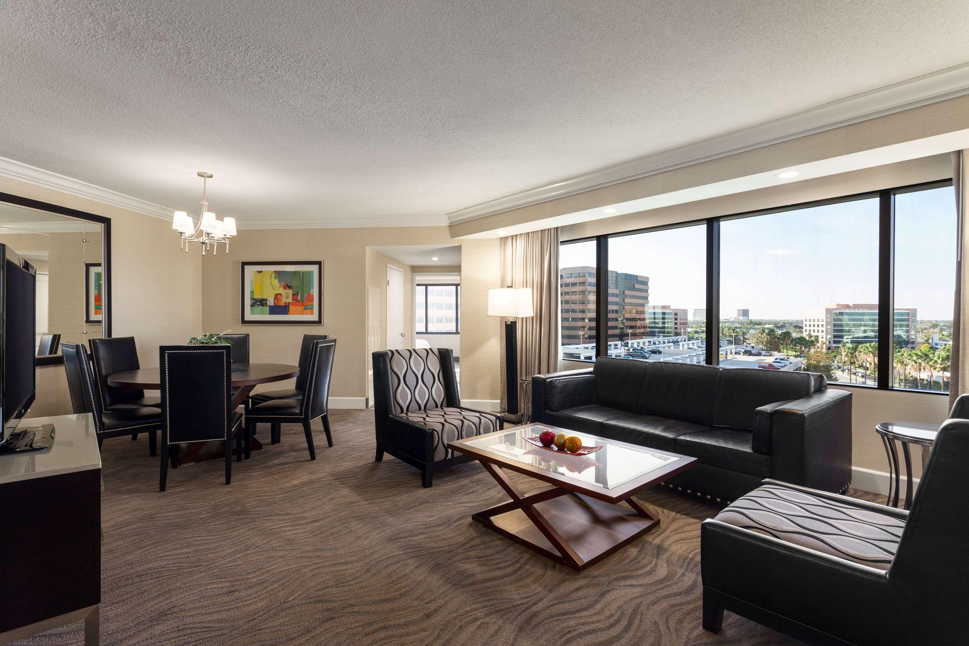 Embassy Suites By Hilton Irvine Orange County Airport Extérieur photo