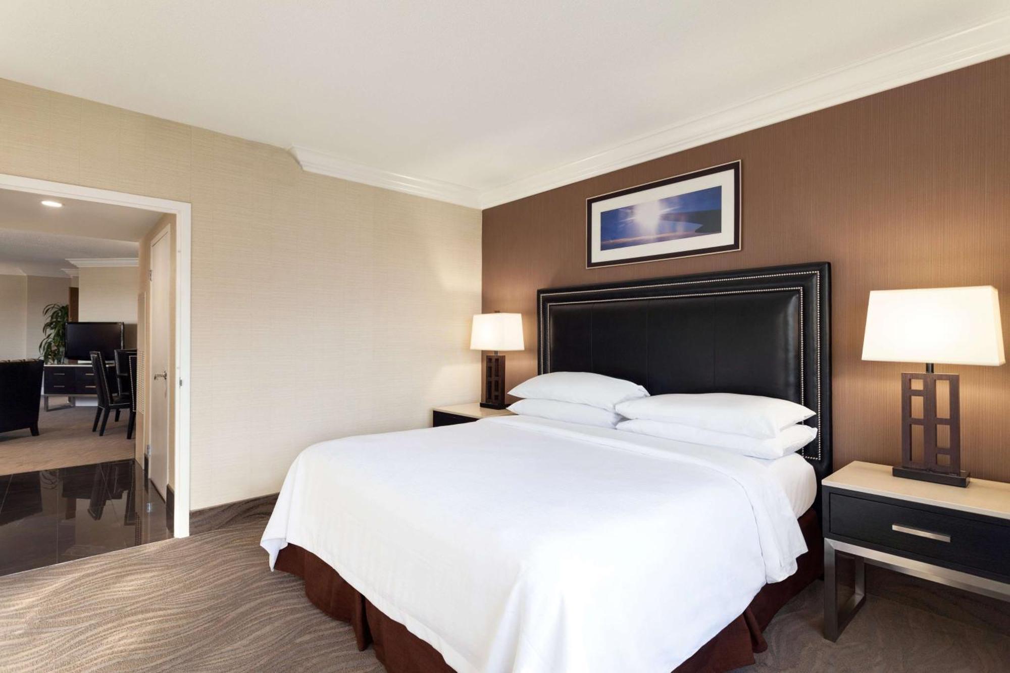 Embassy Suites By Hilton Irvine Orange County Airport Extérieur photo