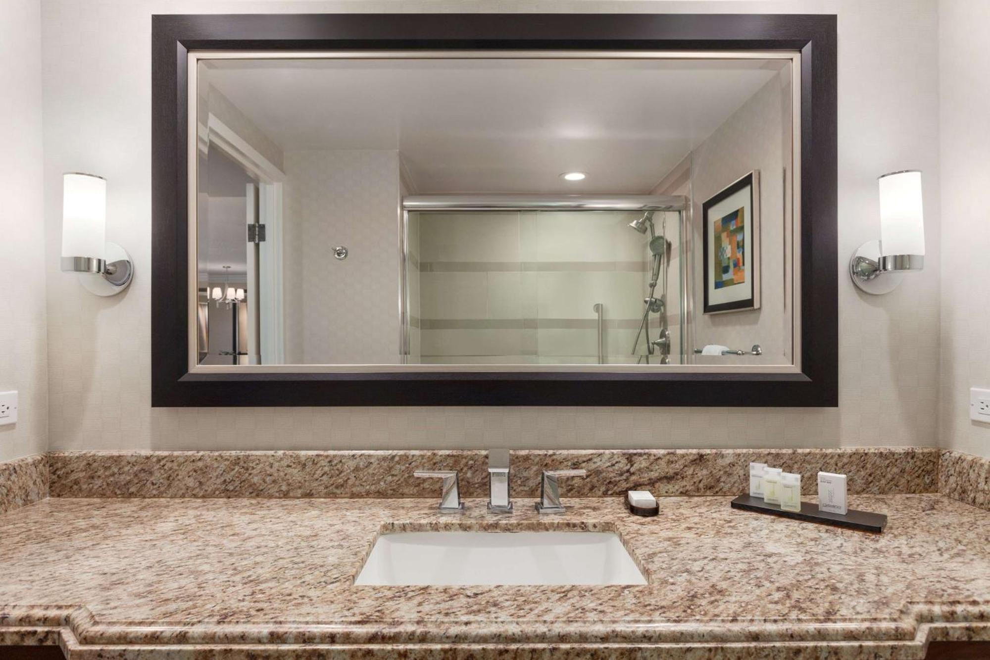 Embassy Suites By Hilton Irvine Orange County Airport Extérieur photo